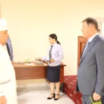 Вохӯрии Вазири корҳои дохилӣ бо як зумра кадрҳои ҷавон