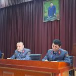 Биҳишт, ай ҳамдилон, зери қудуми модарон бошад!